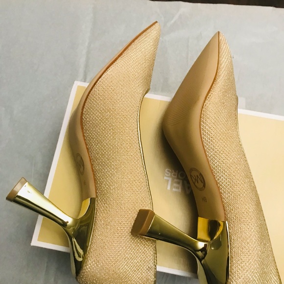 MICHAEL KORS GORGEOUS CLARA SLIP-ON POINTED PUMP. CLASSY DESIGN, BRAND NEW. - Picture 6 of 13